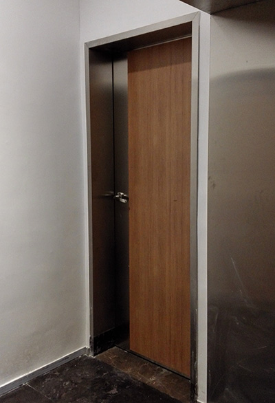 深業U中心使用格林雅防火板的門 深業U中心使用格林雅防火板的門