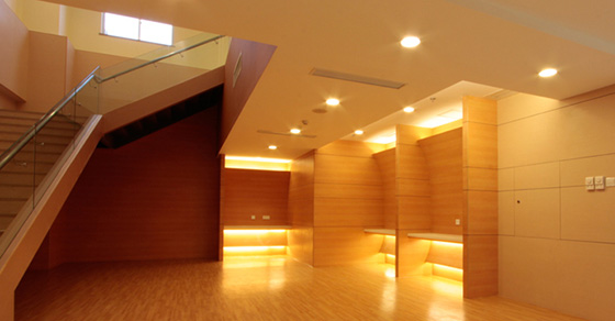 格林雅防火板裝修的廈門大學附屬中山醫院樓梯間 格林雅防火板裝修的廈門大學附屬中山醫院樓梯間